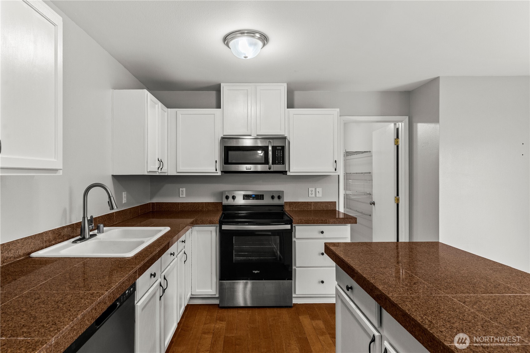 8422 175th Street Ct Property Photo 16
