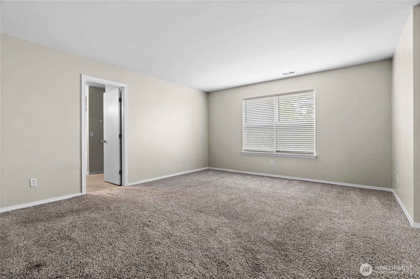 8422 175th Street Ct Property Photo 20