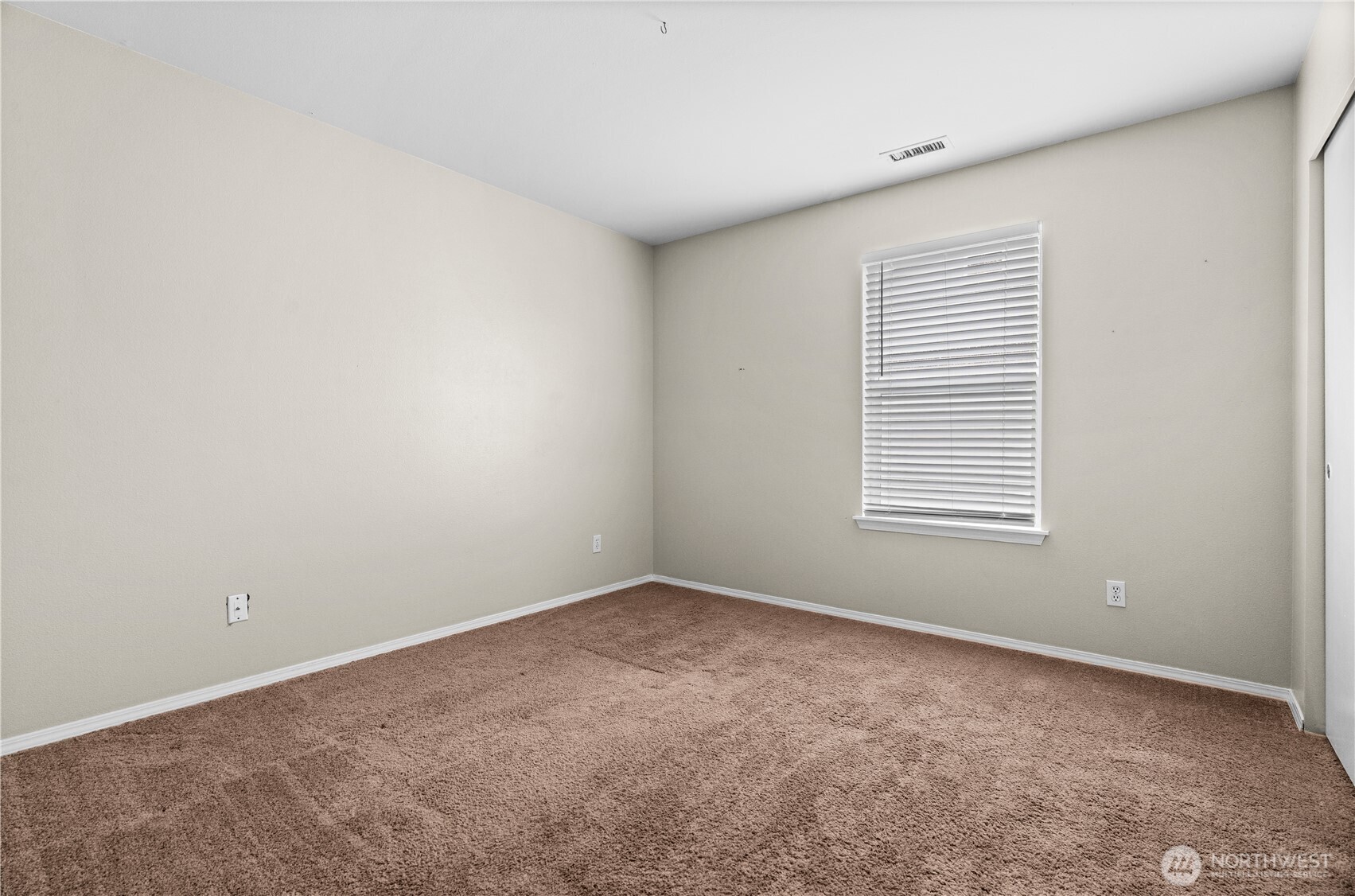 8422 175th Street Ct Property Photo 31