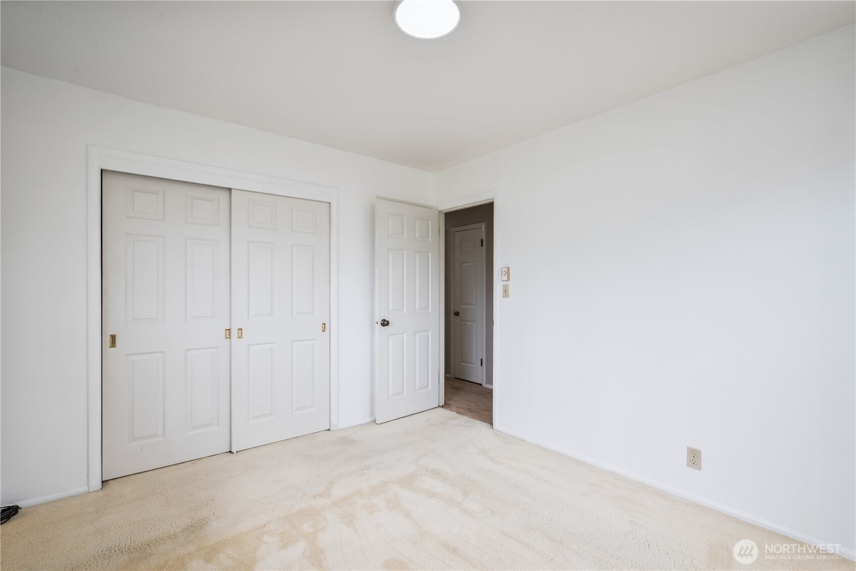 933 S Nevada Drive Property Photo 17