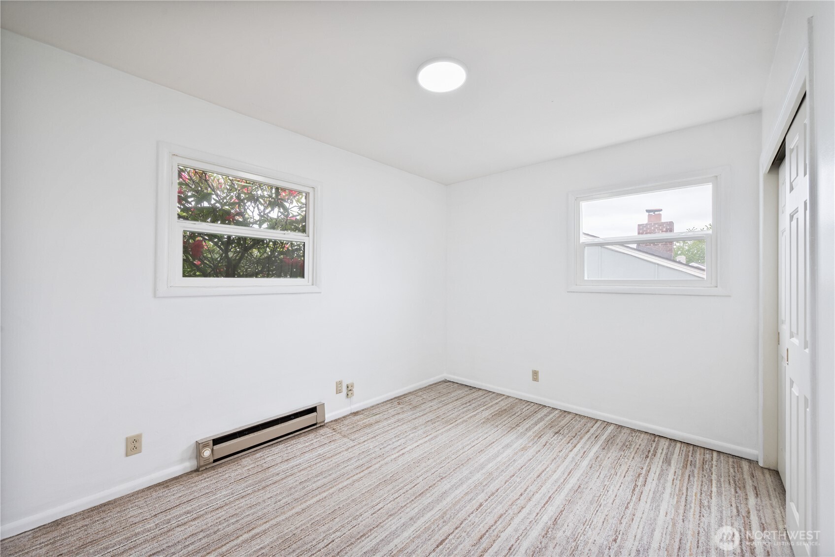 933 S Nevada Drive Property Photo 19