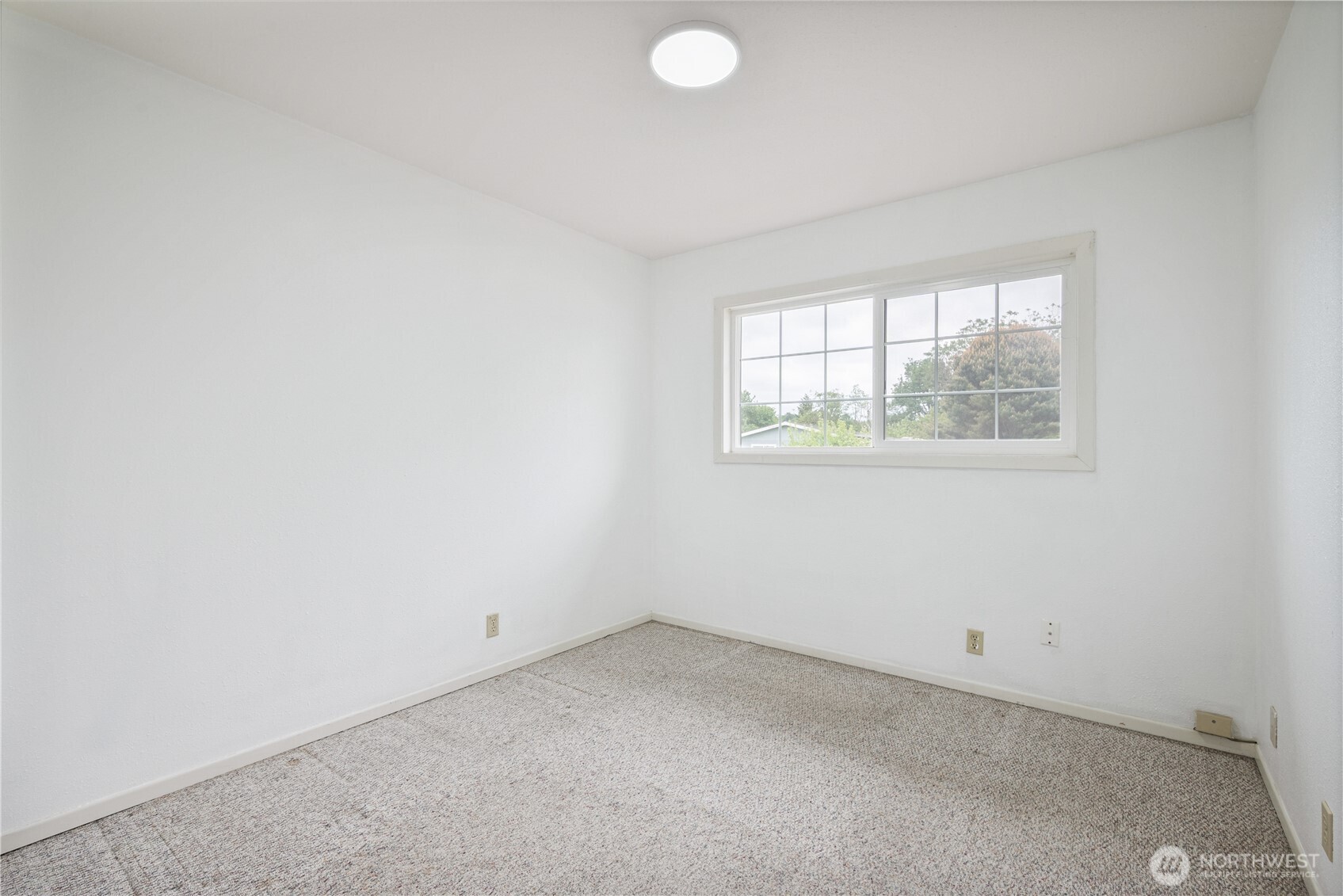 933 S Nevada Drive Property Photo 21