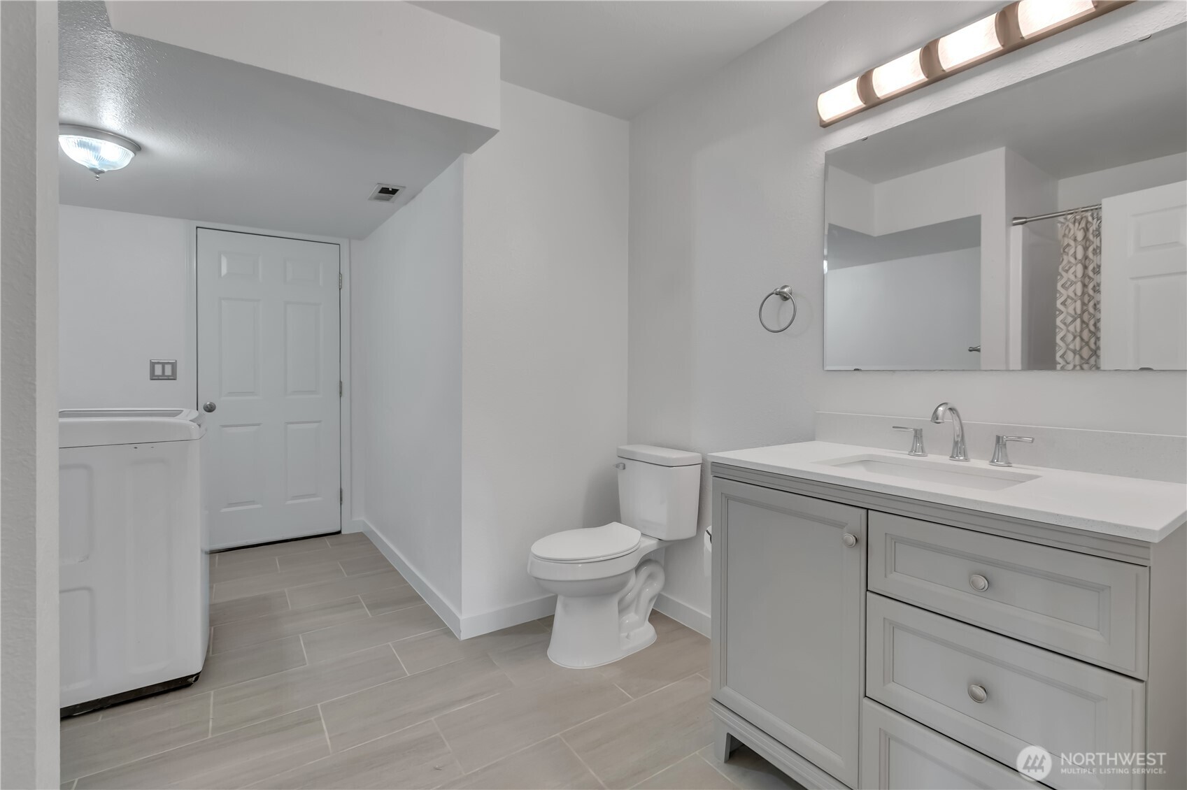 439 Hawthorne Avenue Property Photo 19