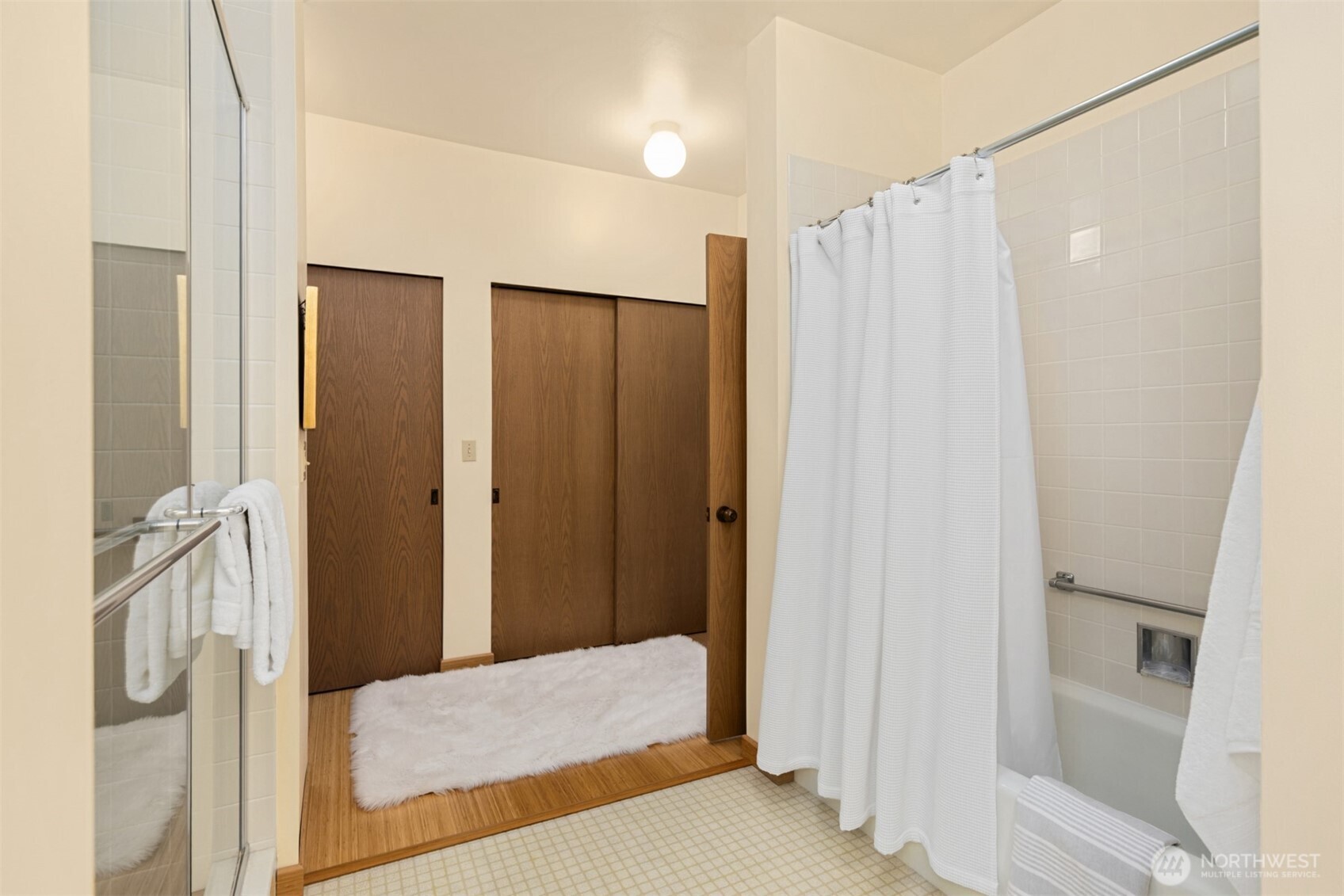 105 Lovell Avenue 15-11 Property Photo 18