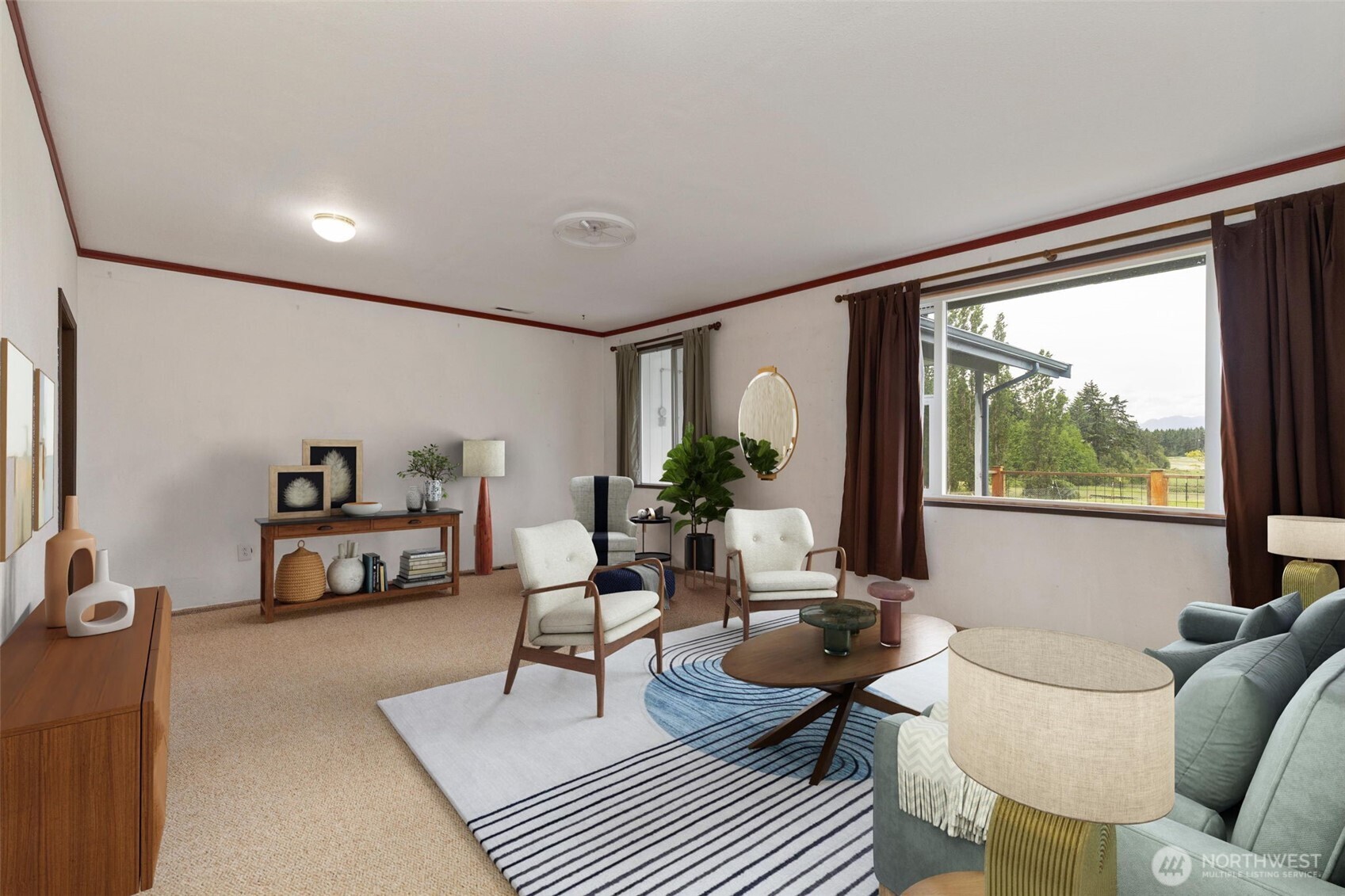 2633 Ivy Street Property Photo 7