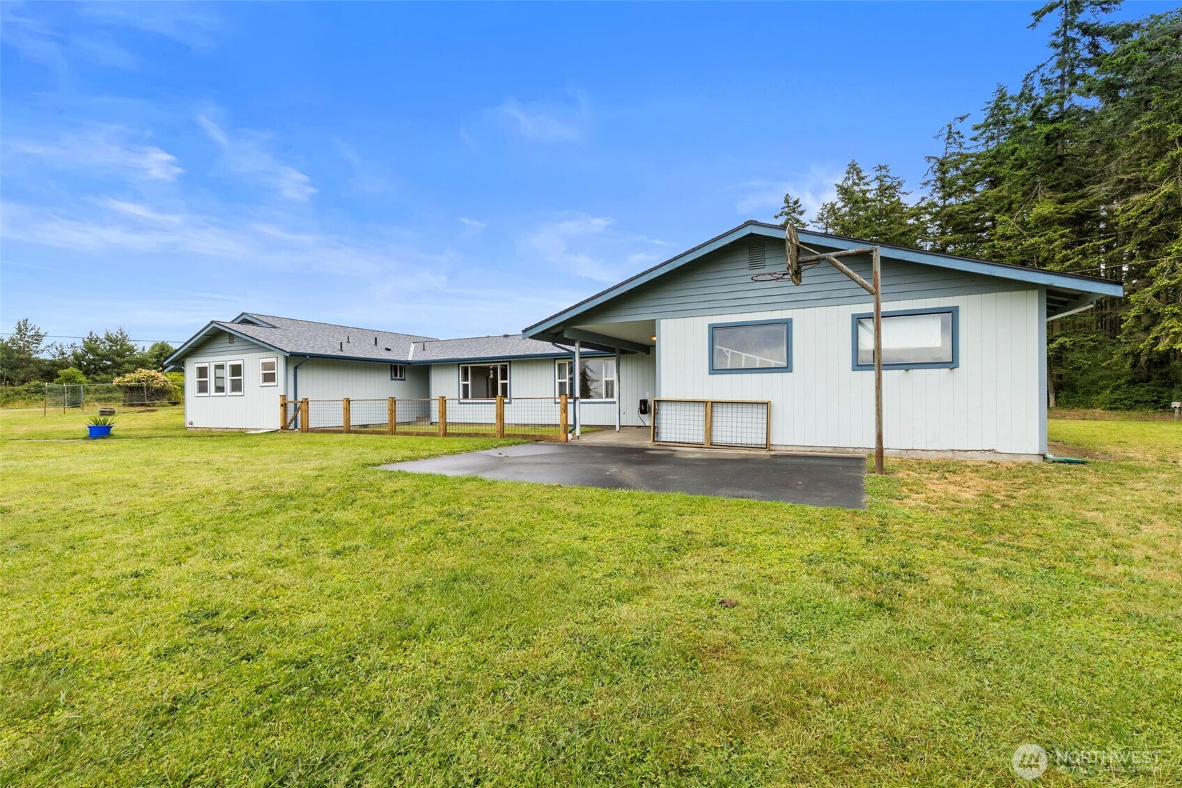 2633 Ivy Street Property Photo 27
