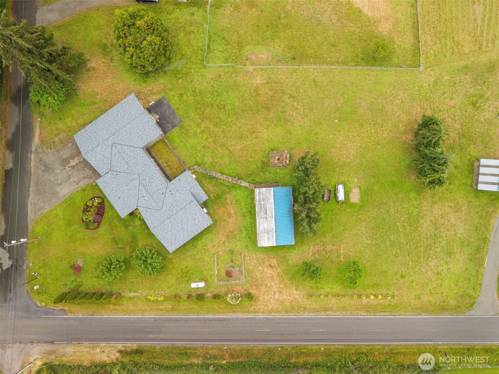 2633 Ivy Street Property Photo 37