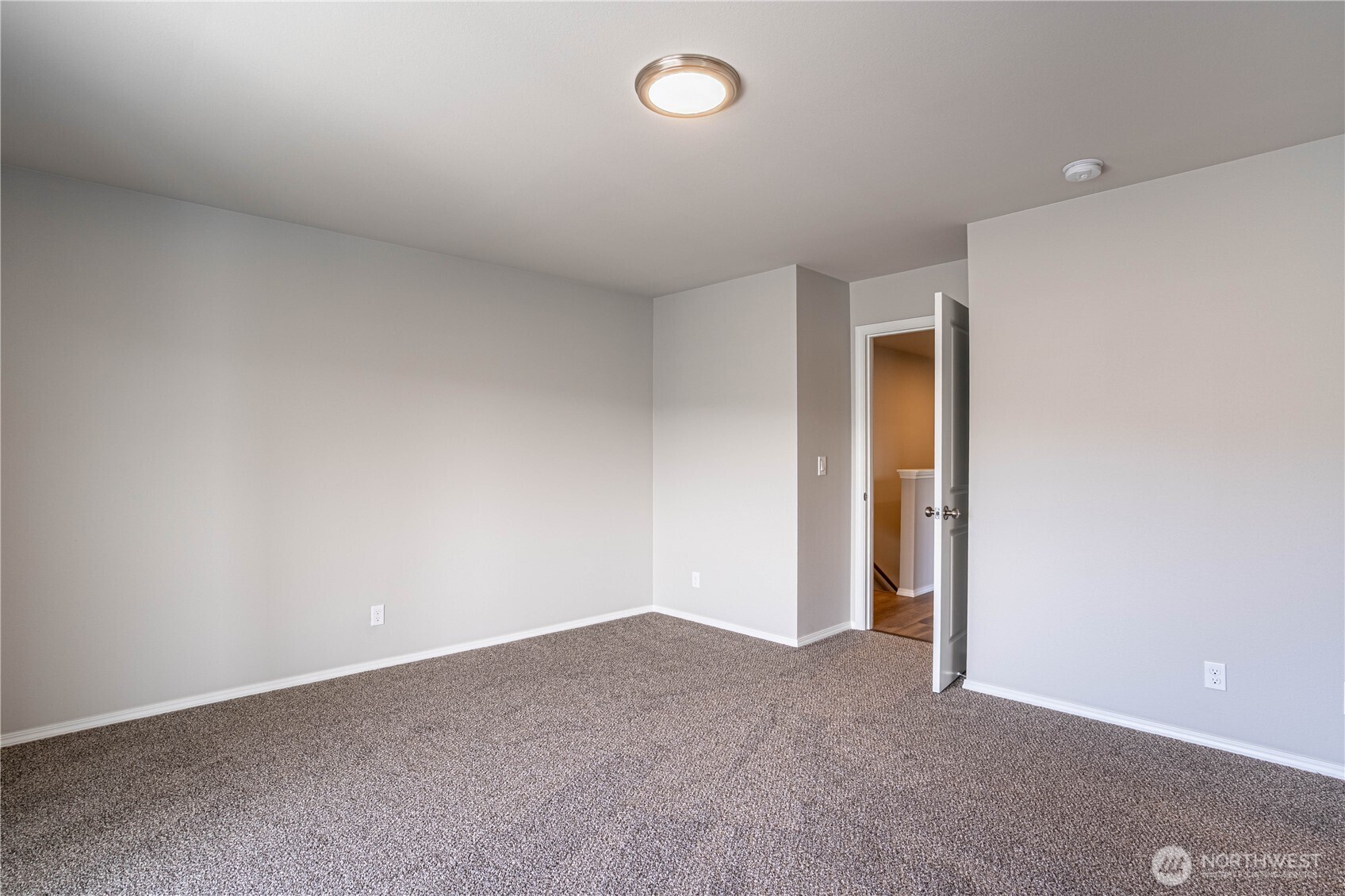 51 Phoebe Lane C6 Property Photo 12