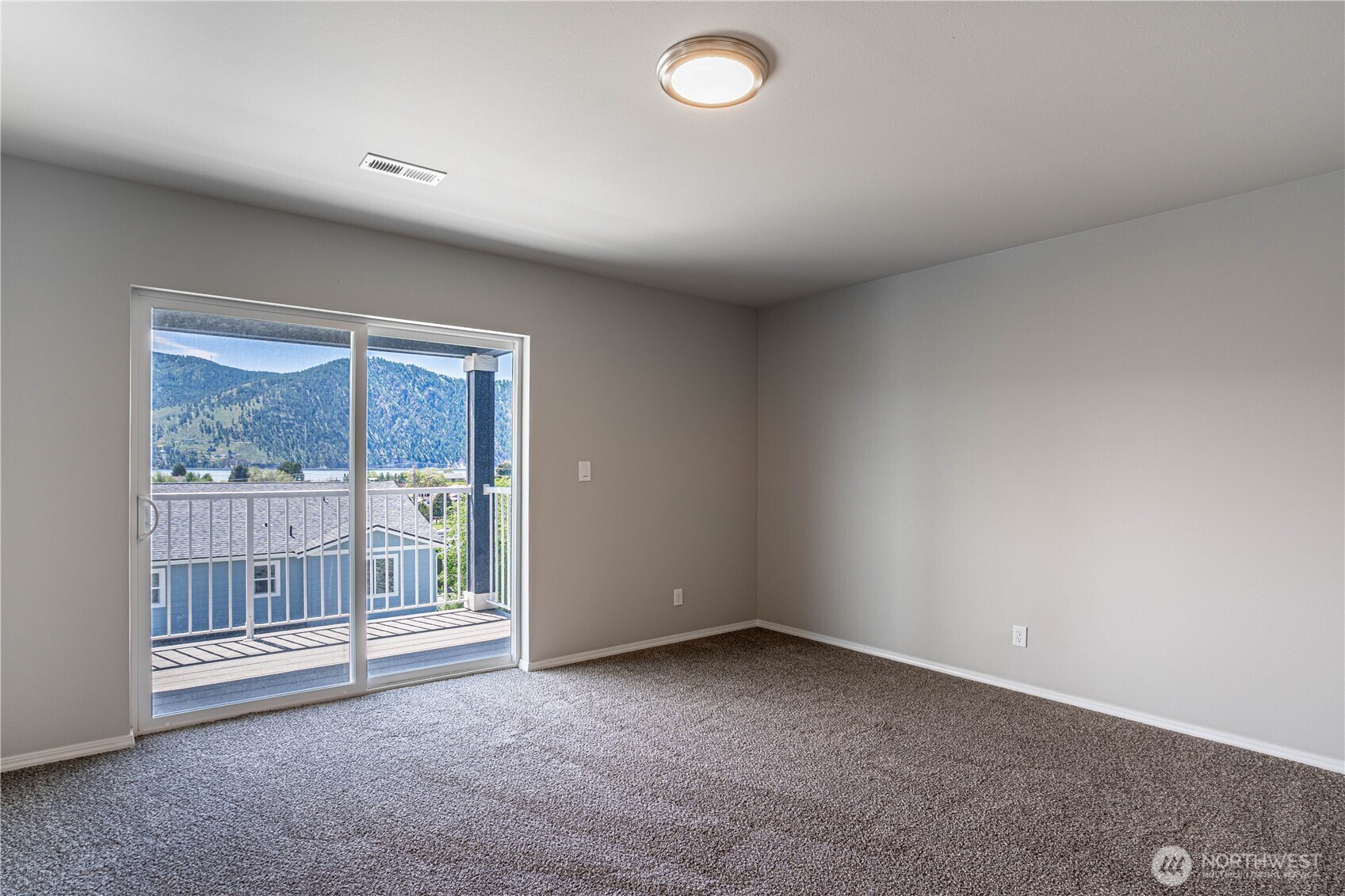 51 Phoebe Lane C6 Property Photo 13