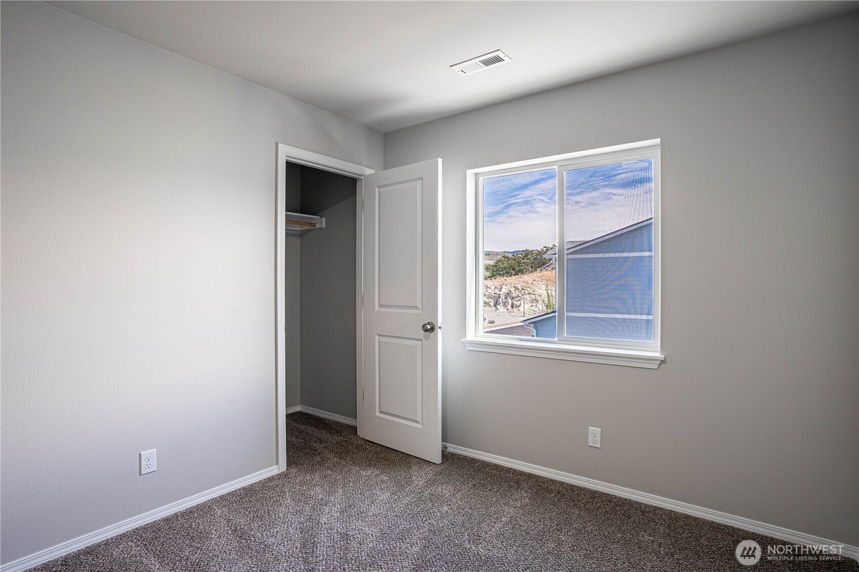 51 Phoebe Lane C6 Property Photo 17