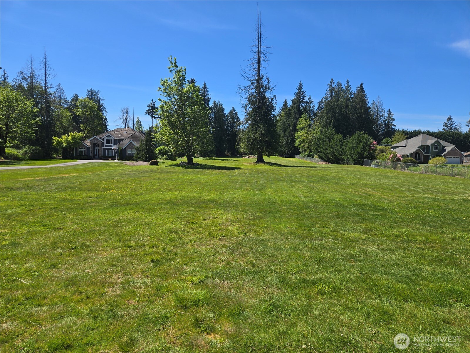 1020 120th Avenue Property Photo 2