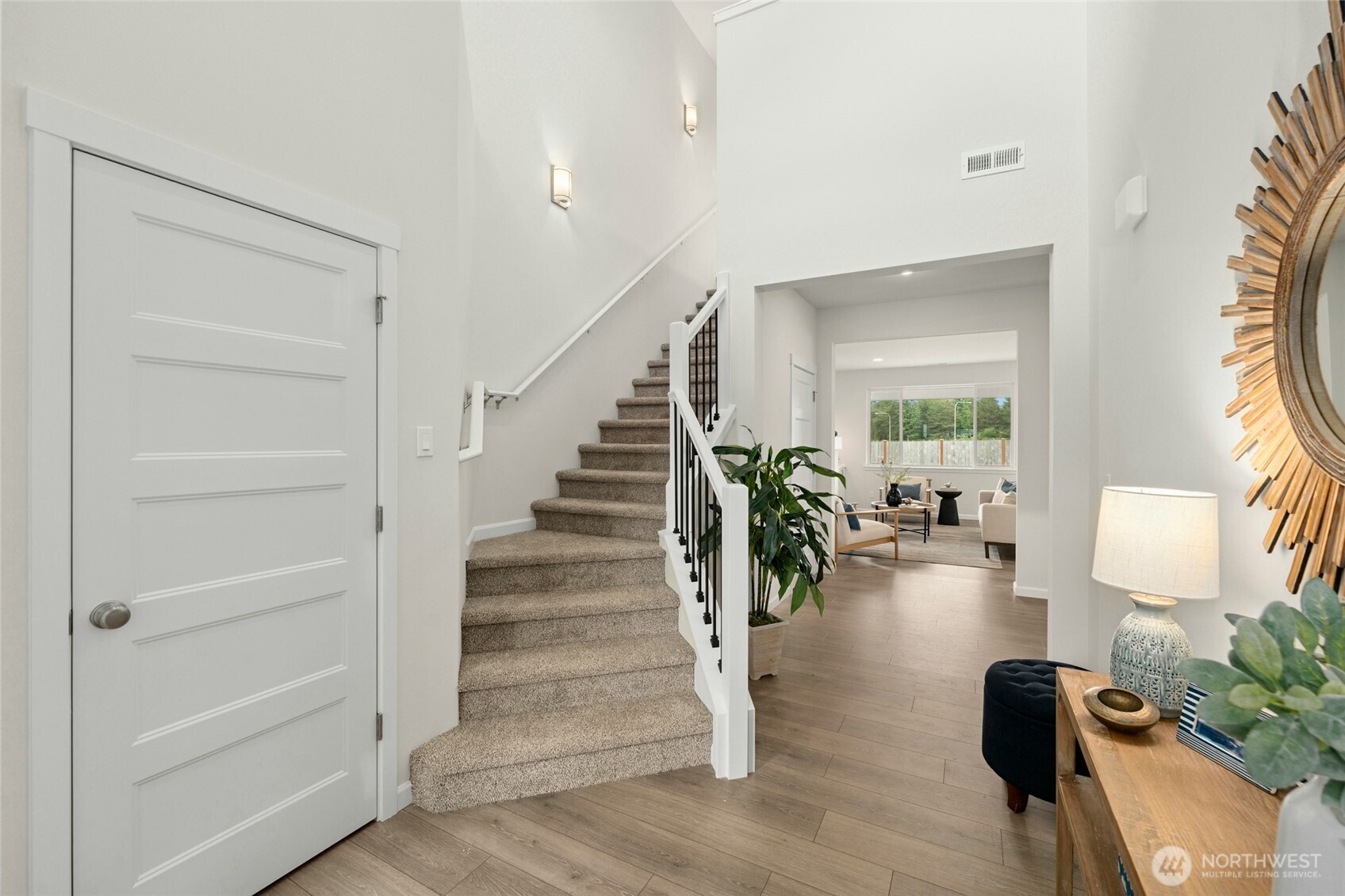 14712 18th Avenue Property Photo 3
