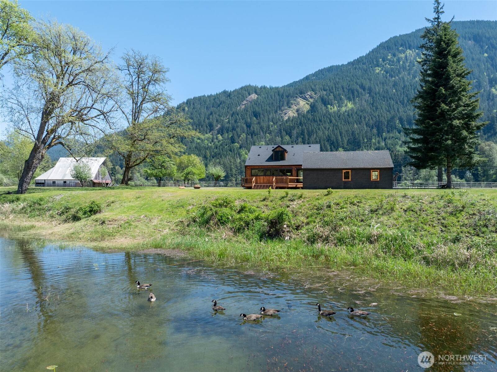 12087 Us Highway 12 Property Photo 4
