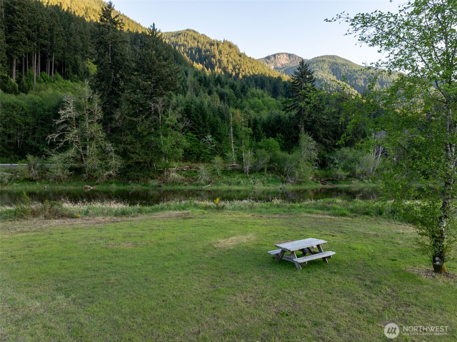 12087 Us Highway 12 Property Photo 17