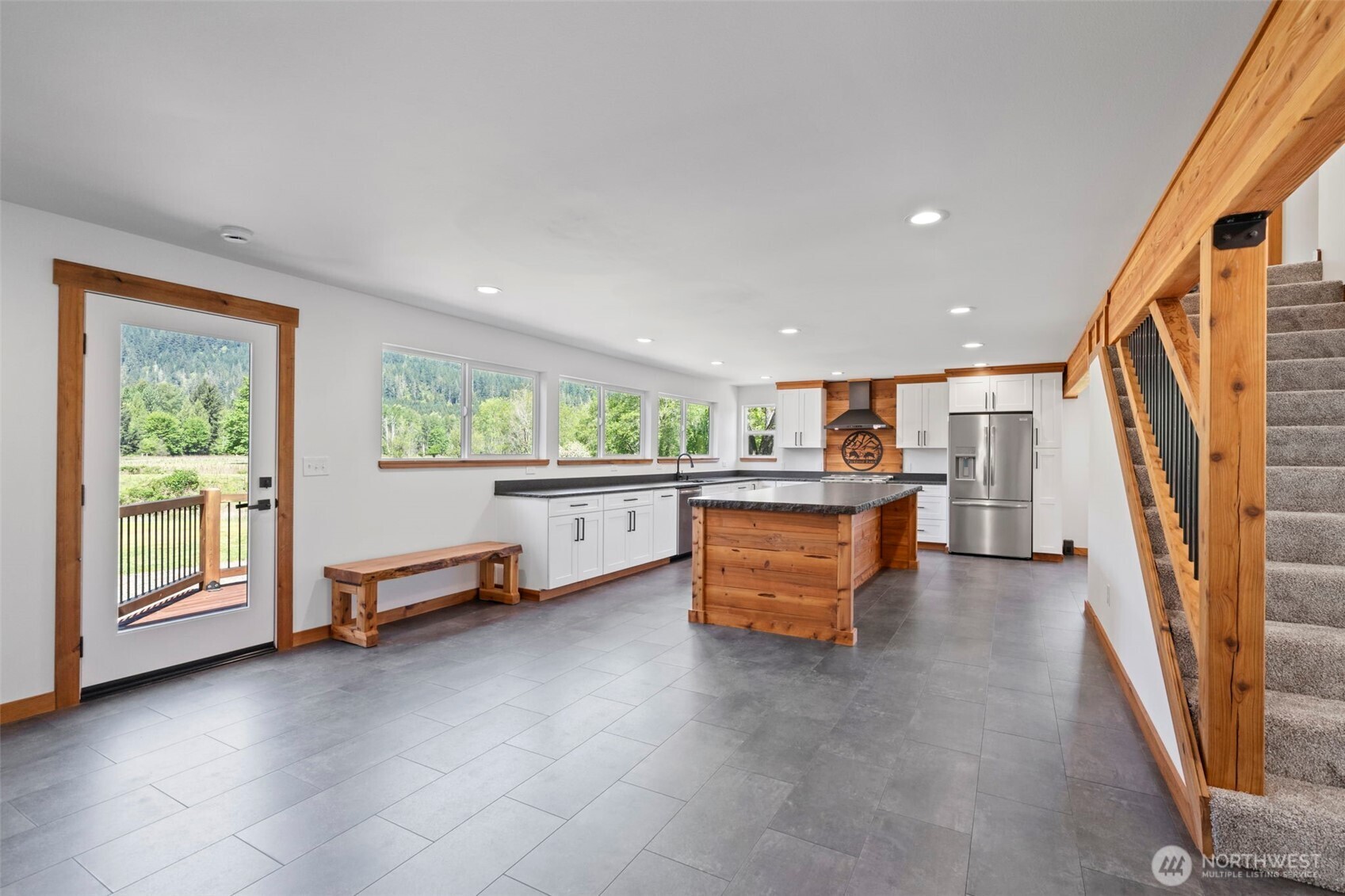 12087 Us Highway 12 Property Photo 18