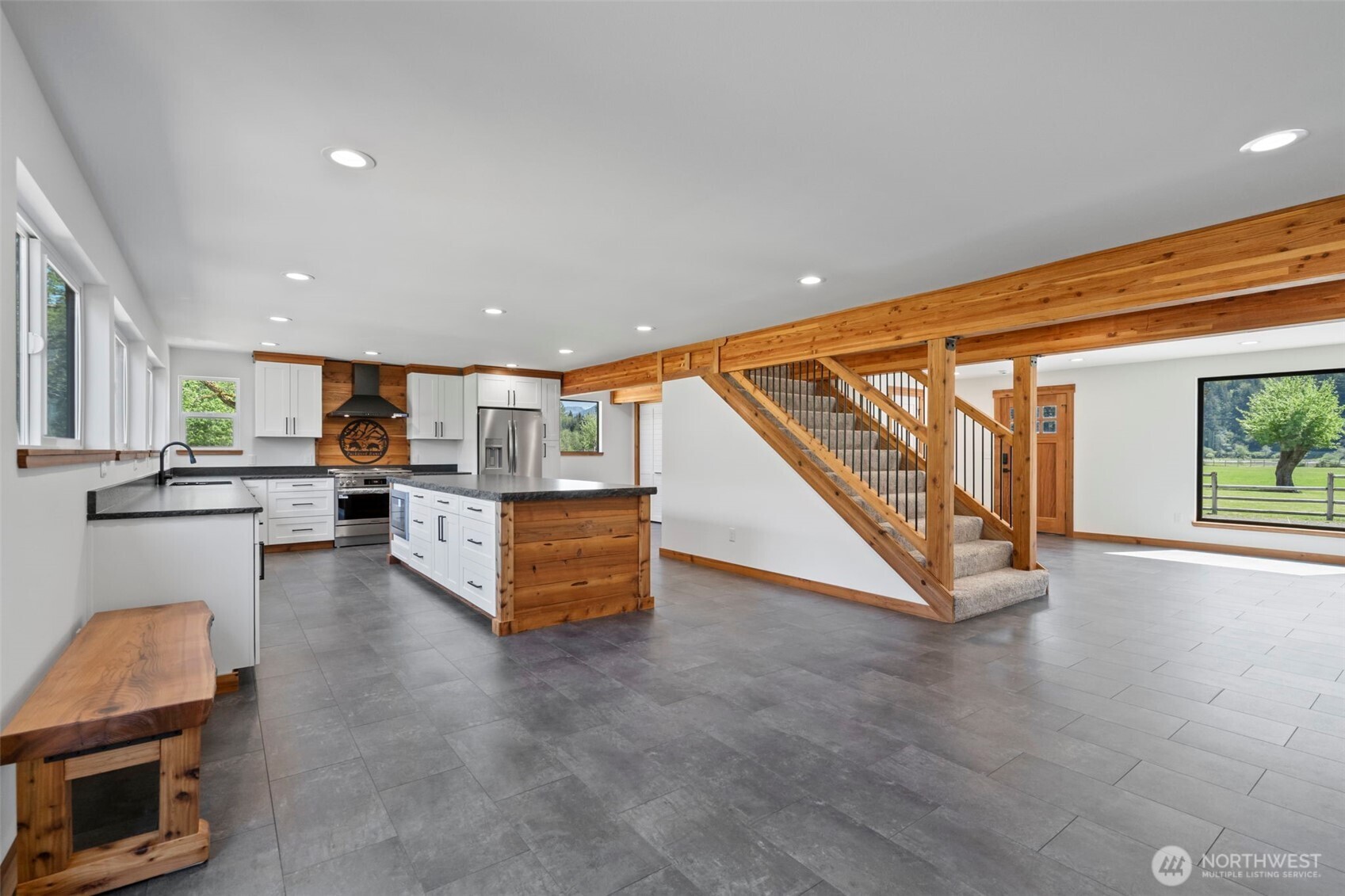 12087 Us Highway 12 Property Photo 21