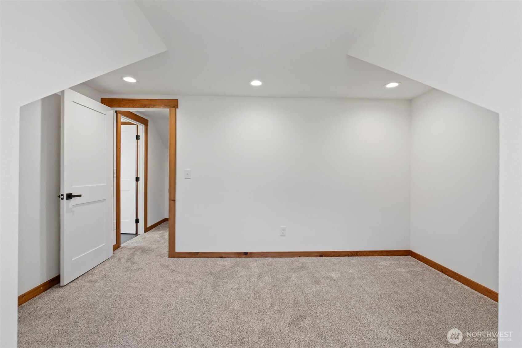 12087 Us Highway 12 Property Photo 39