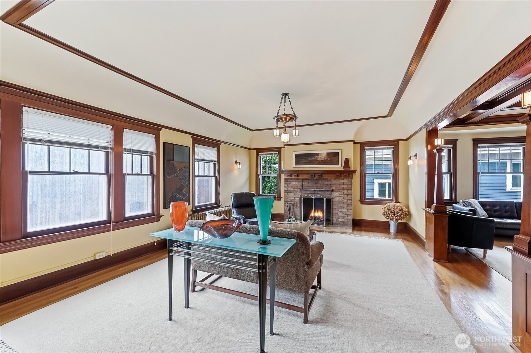 2025 Boylston Avenue Property Photo 4