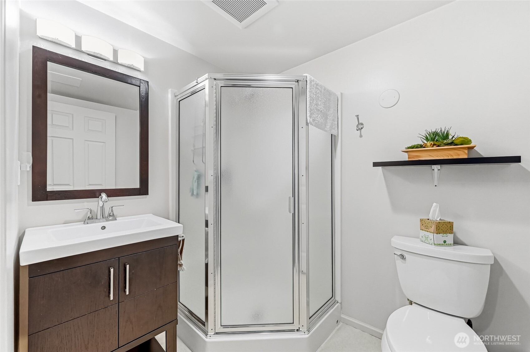 2025 Boylston Avenue Property Photo 34