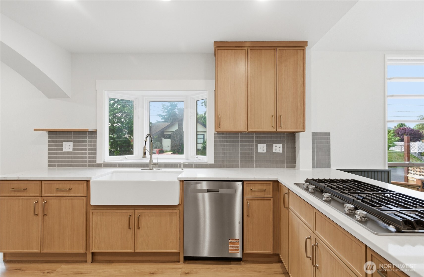 1519 N Alder Street Property Photo 11