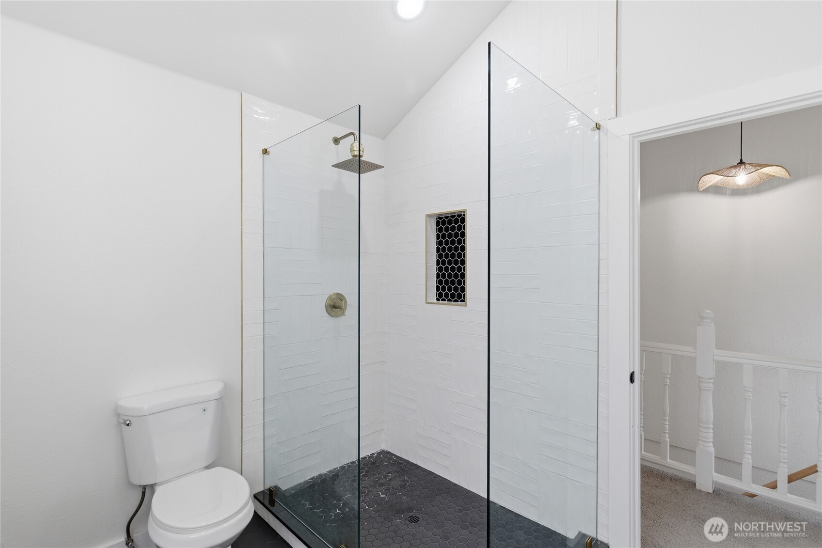 1519 N Alder Street Property Photo 25