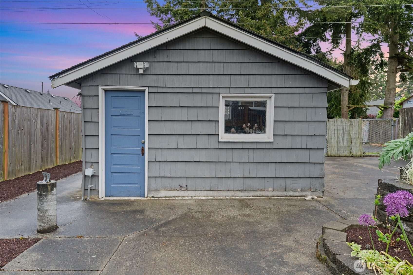 918 Maple Street Property Photo 26