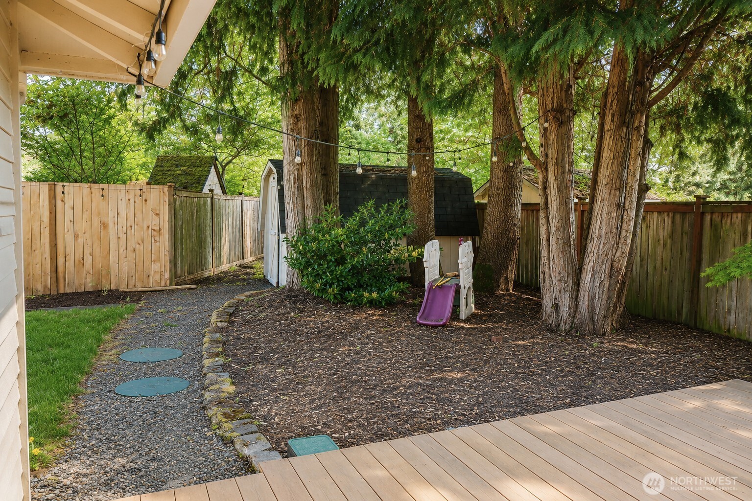 3102 60th Loop Property Photo 15