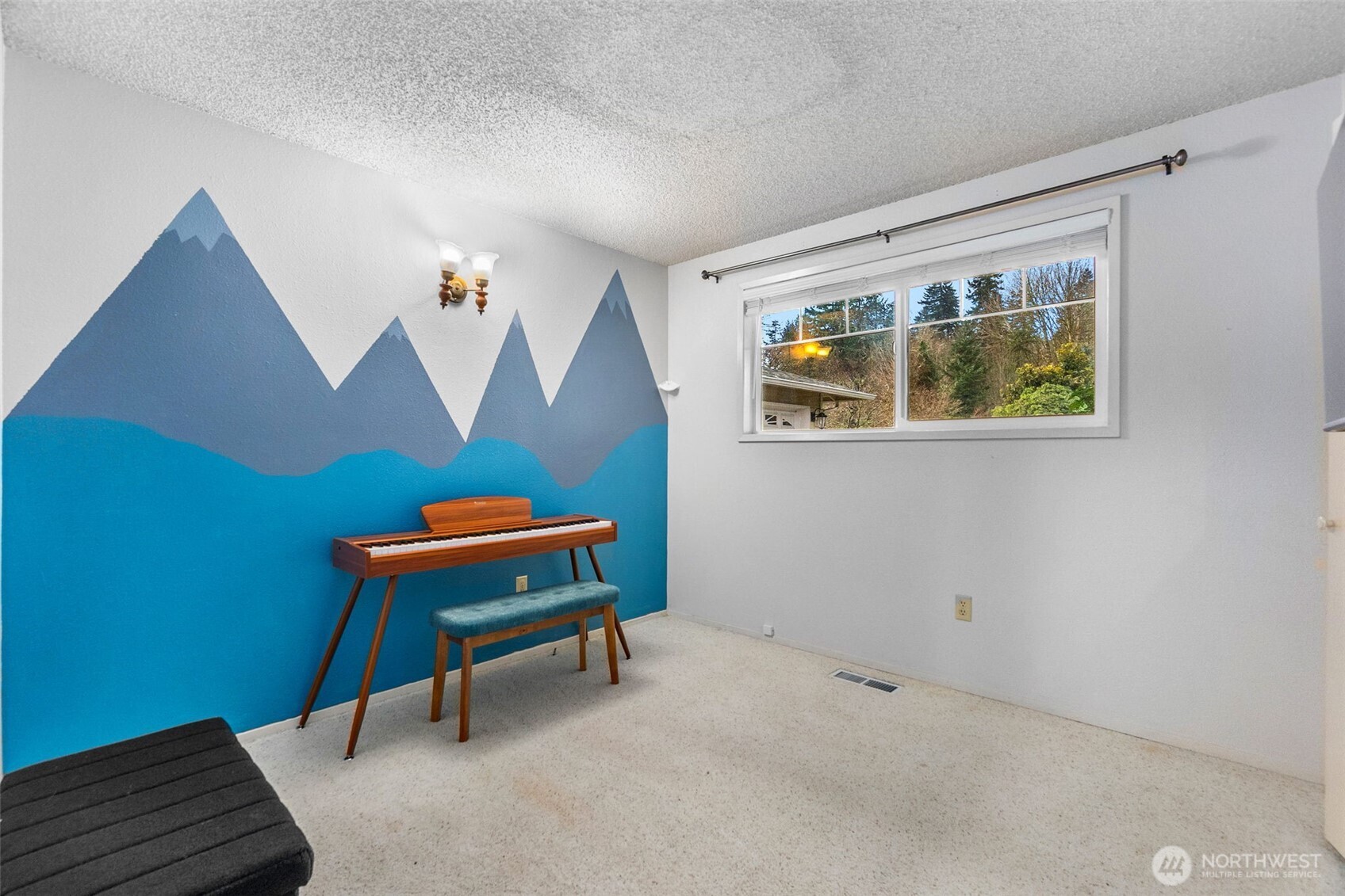 3102 60th Loop Property Photo 20