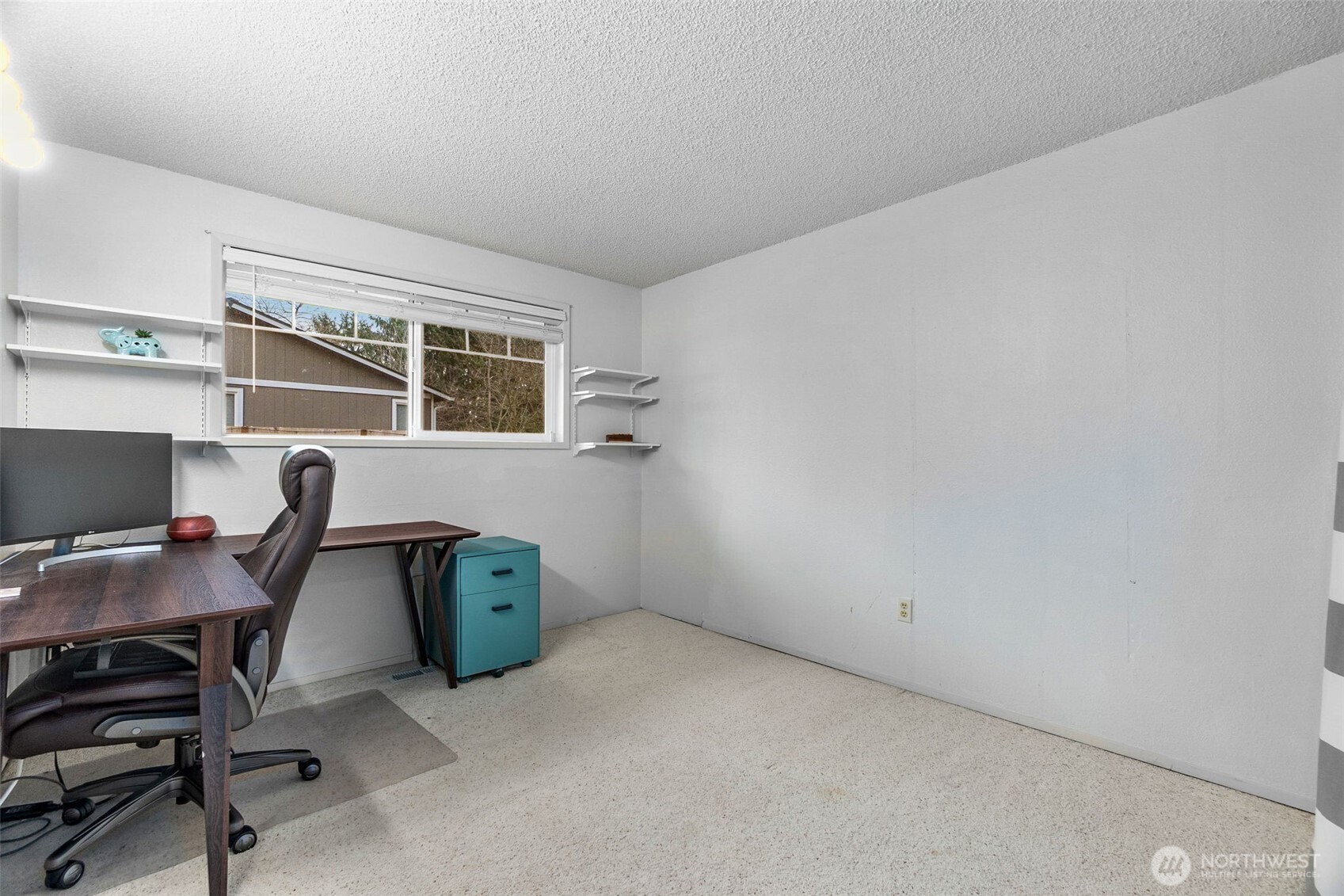3102 60th Loop Property Photo 21