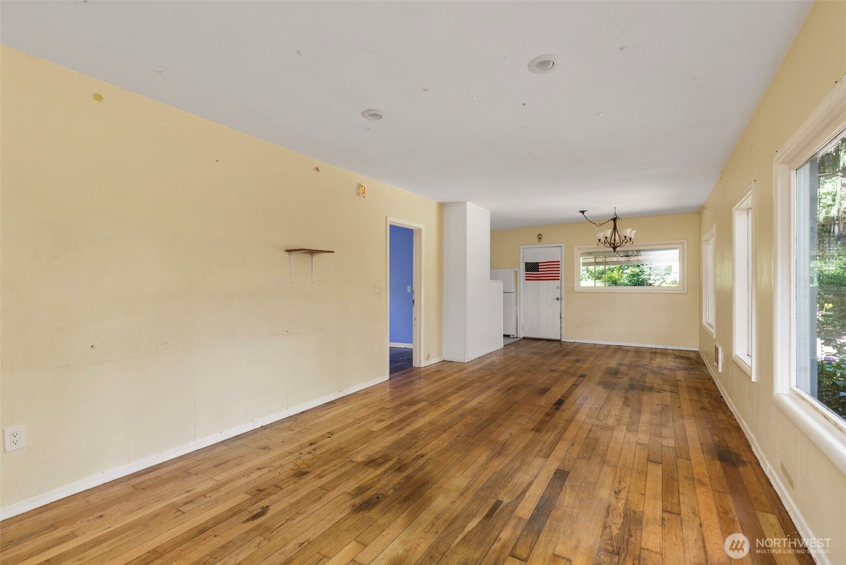 26304 Bannister Street Property Photo 9