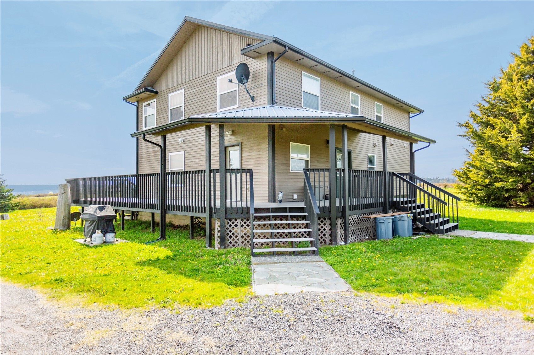 26987 State Route 20 Property Photo 2
