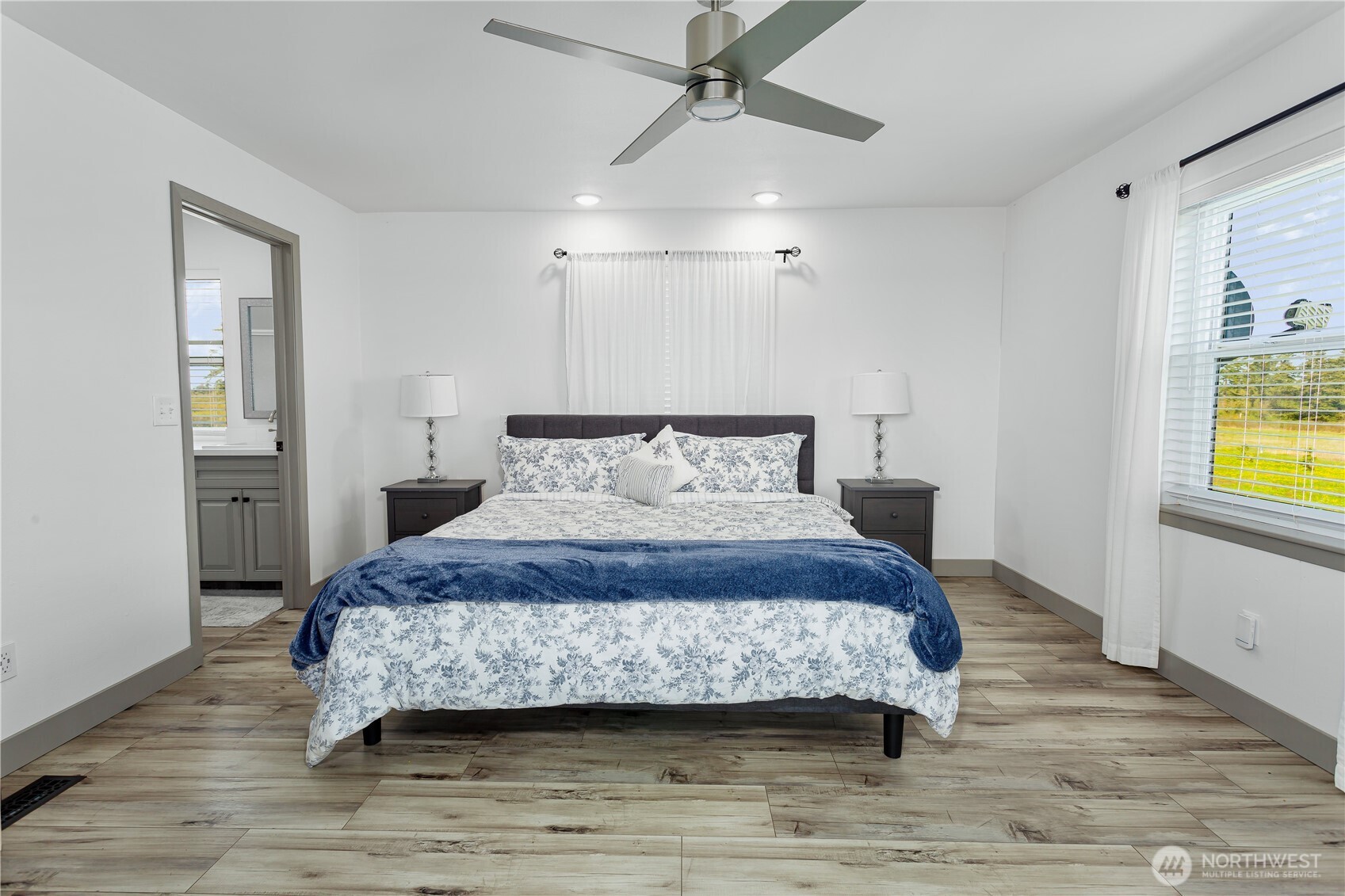 26987 State Route 20 Property Photo 15