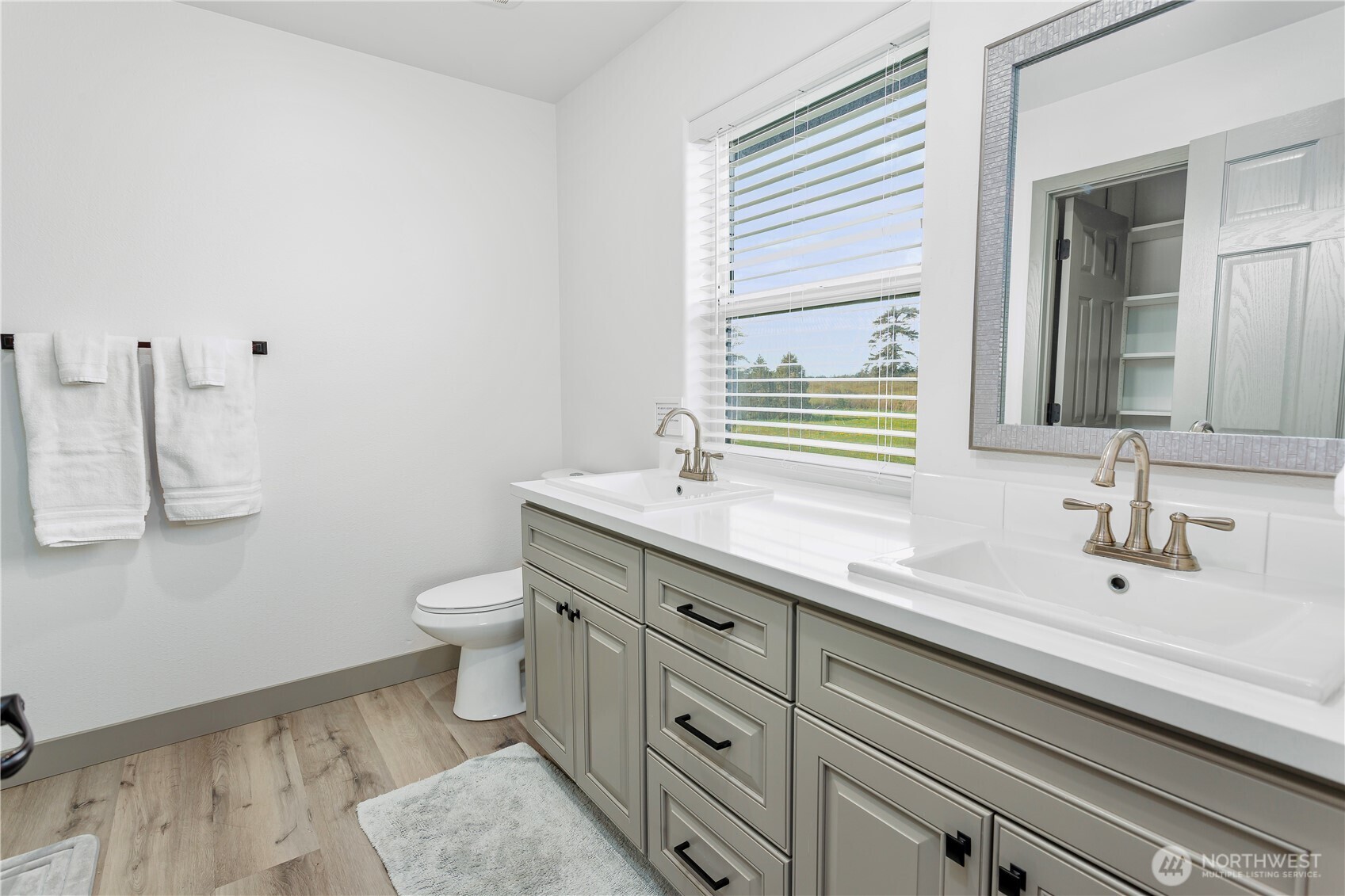 26987 State Route 20 Property Photo 19