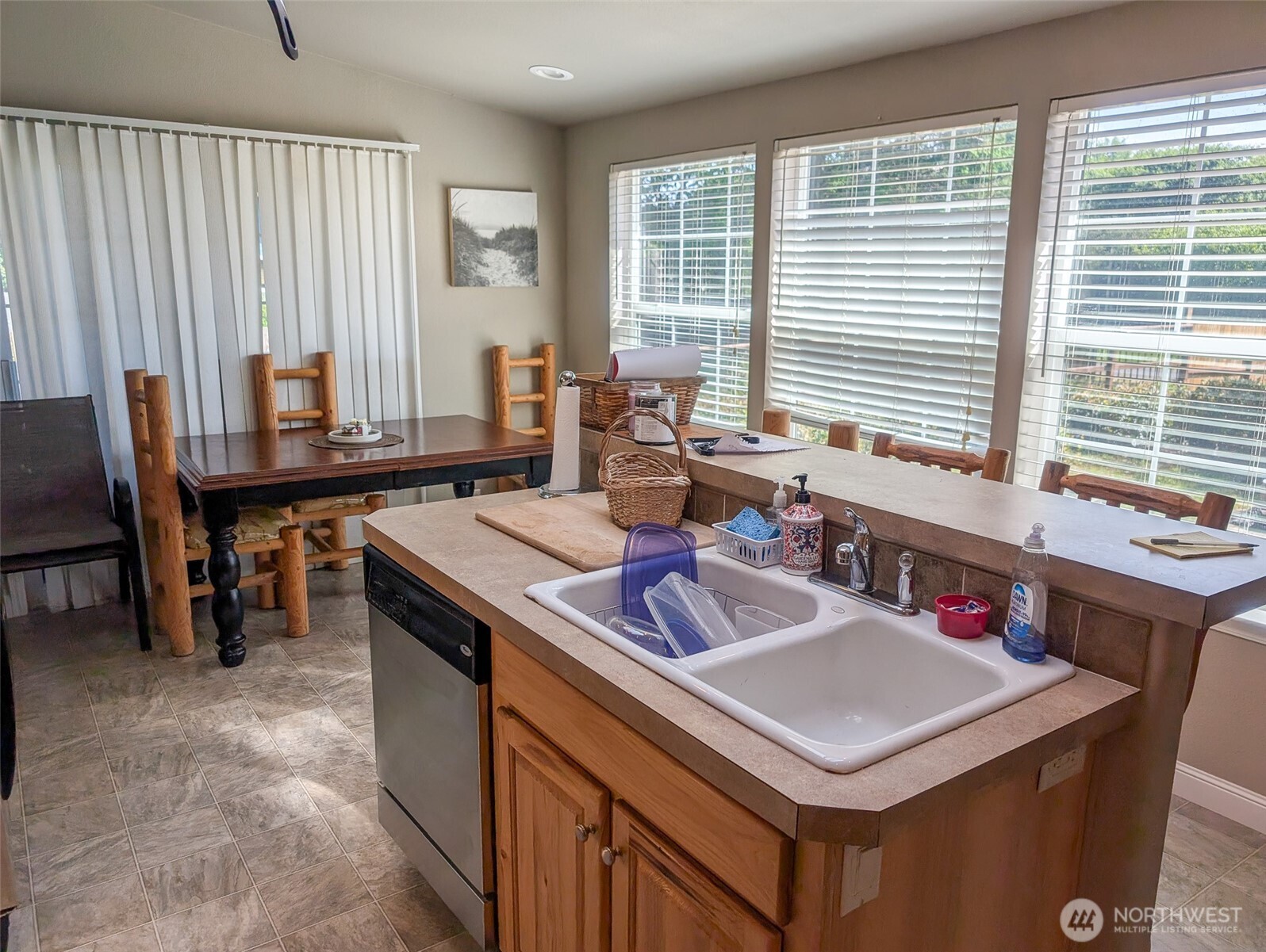 313 Ocean Shores Boulevard Property Photo 28