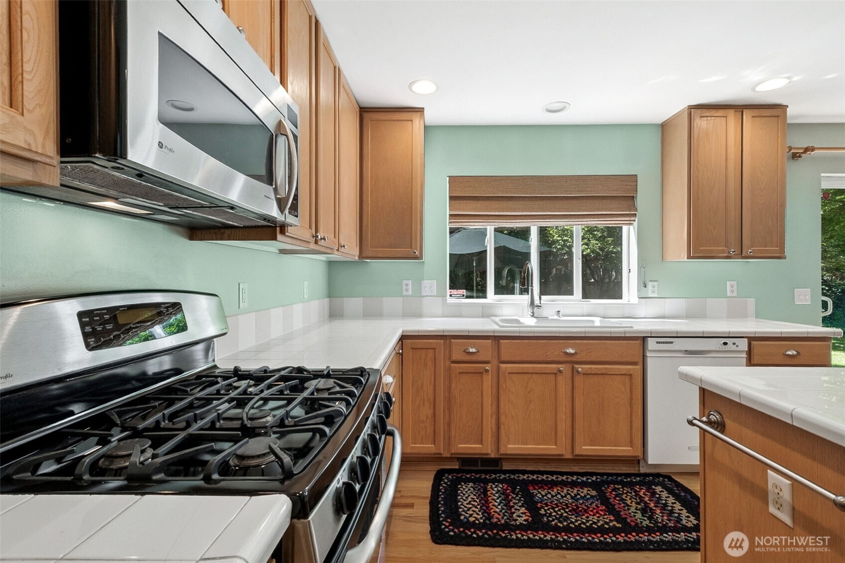 445 Se 7th Street Property Photo 15