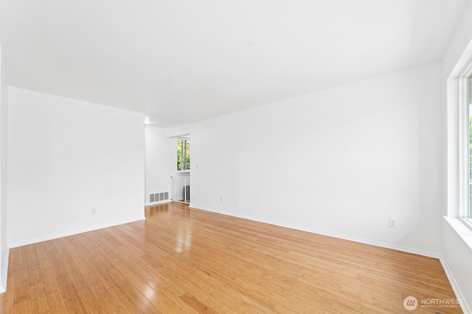 1319 Nw Slate Lane 106 Property Photo 4