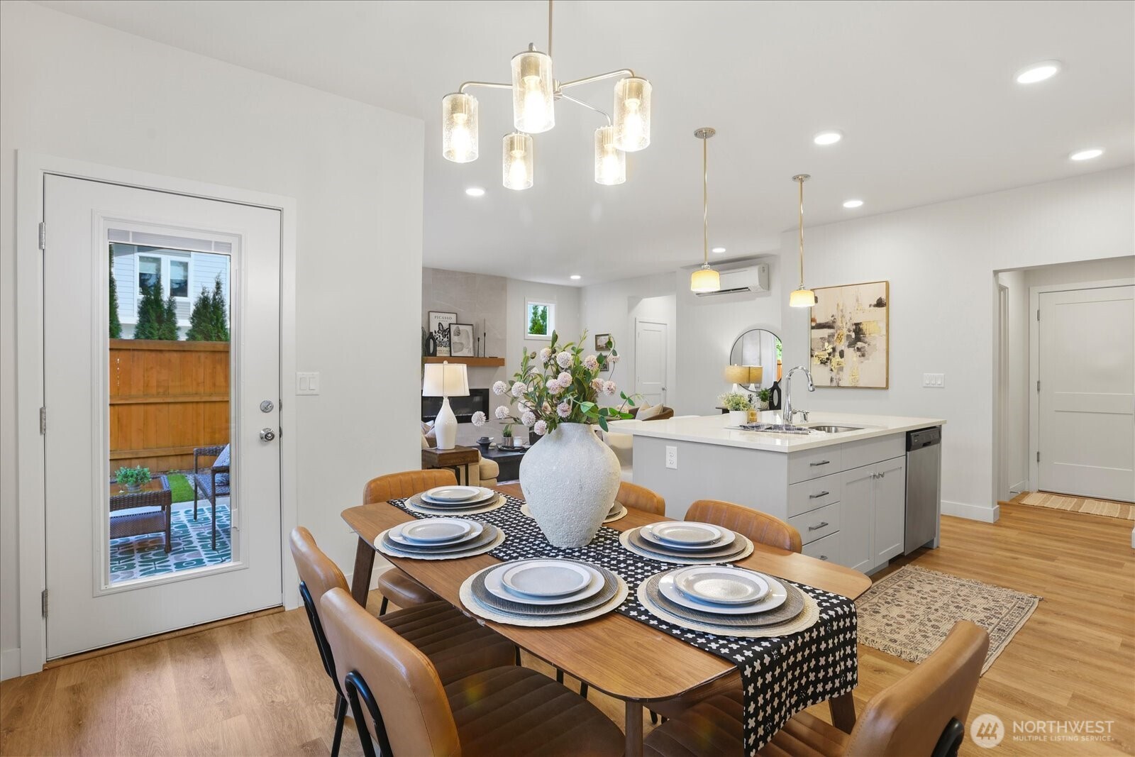 121 171st Place B Property Photo 15