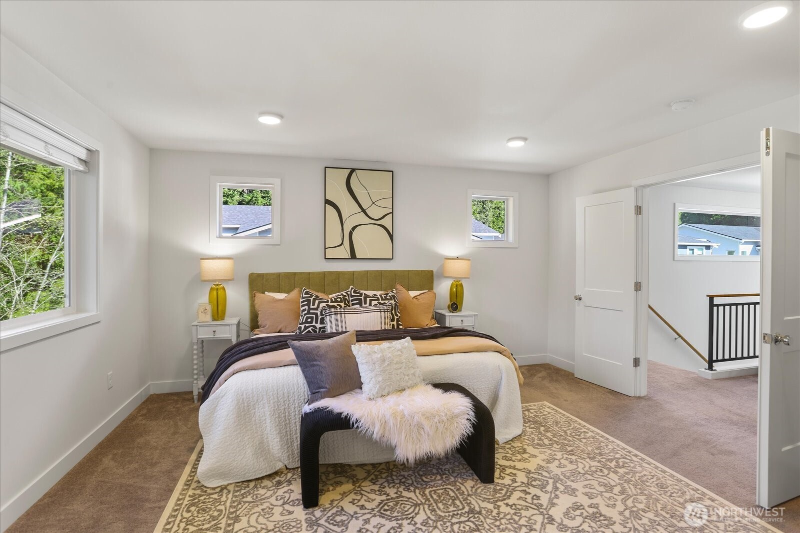 121 171st Place B Property Photo 24