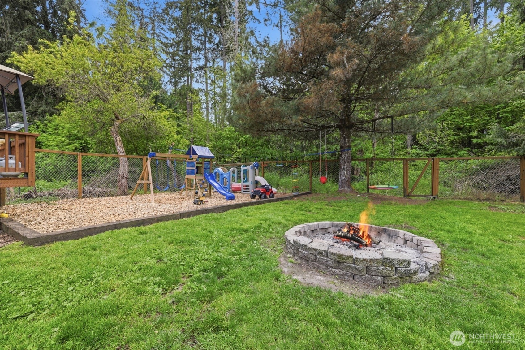 8329 Abelia Ct Se Property Photo 2