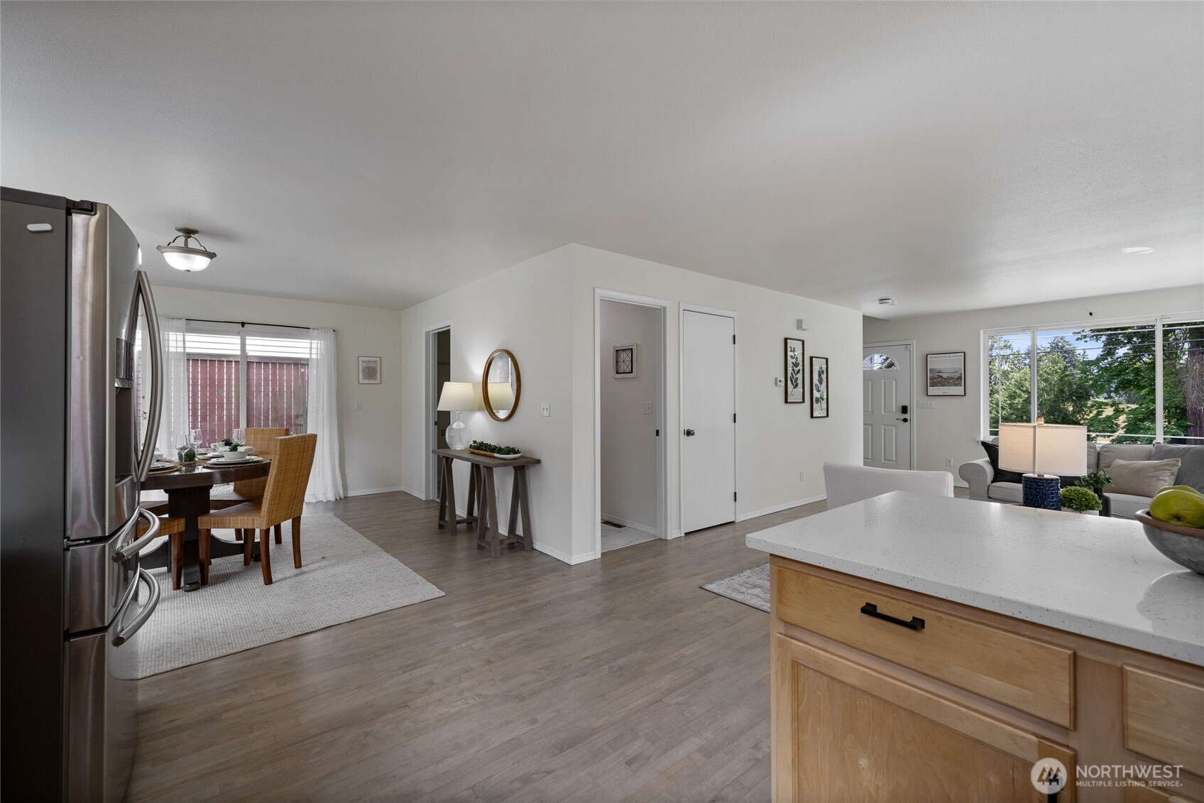 1641 Bayview Drive Property Photo 4