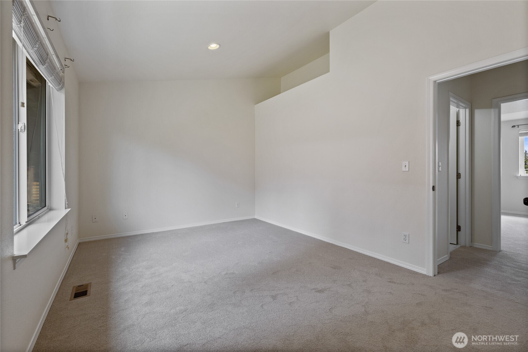 1641 Bayview Drive Property Photo 28