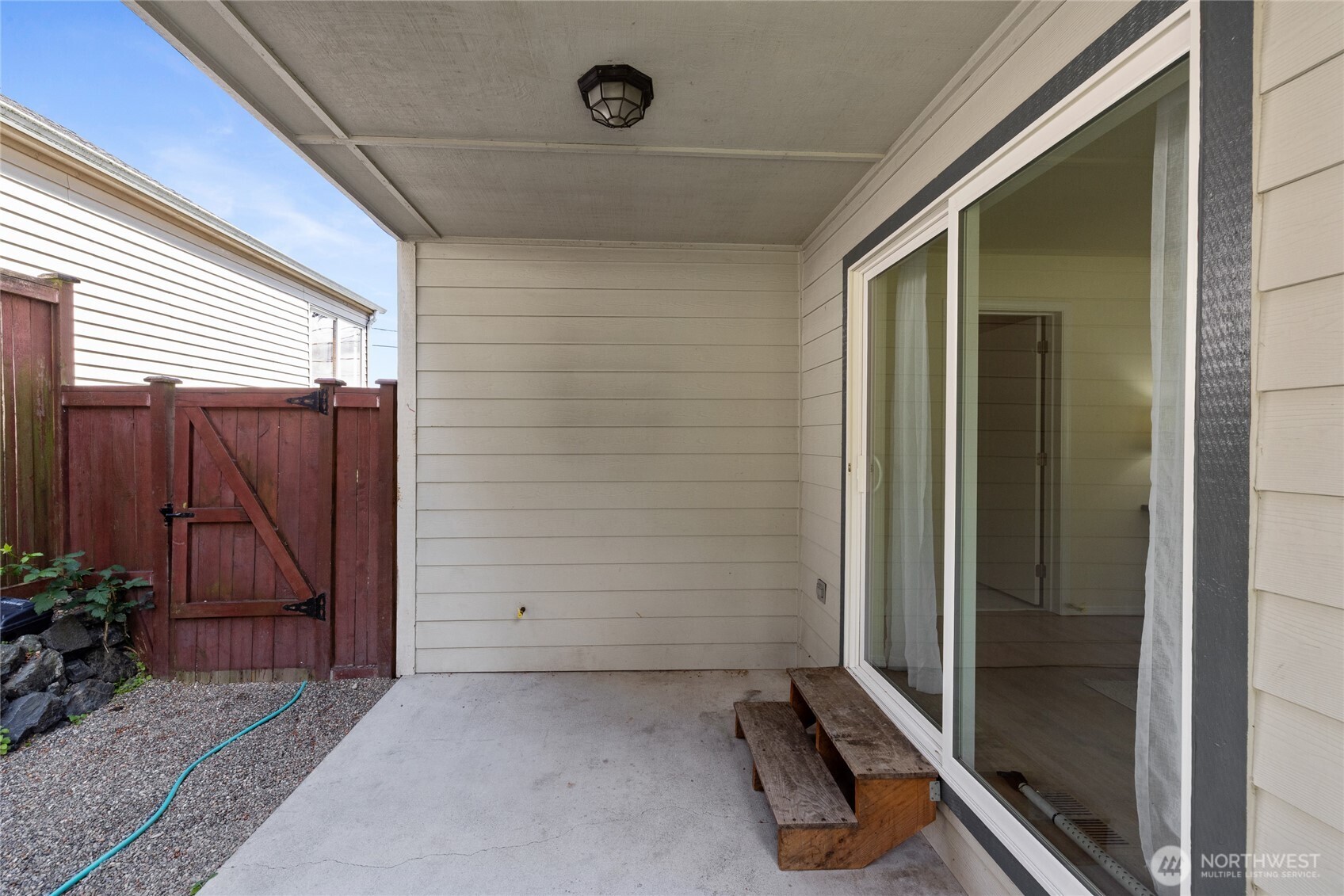 1641 Bayview Drive Property Photo 30