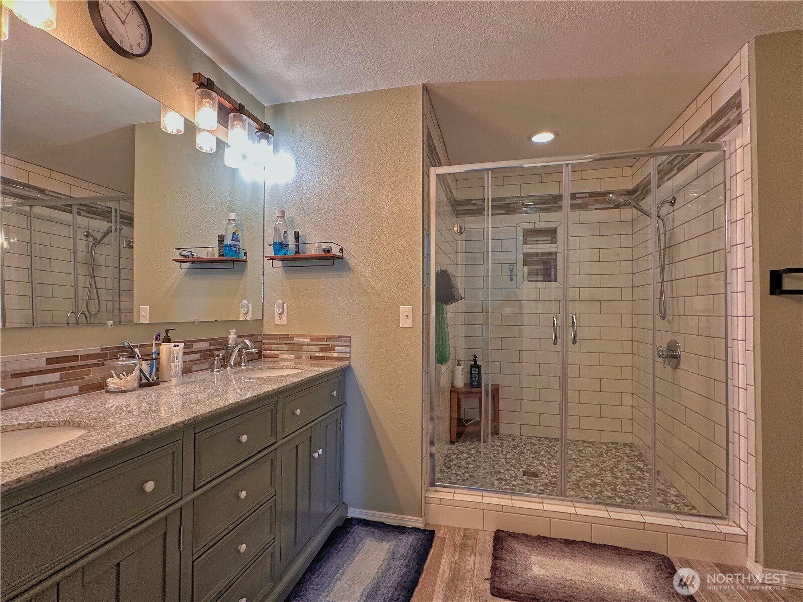 111 Washington Place Property Photo 21