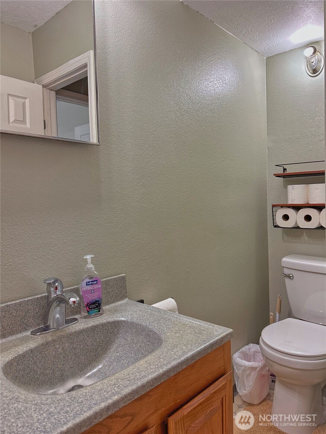 111 Washington Place Property Photo 28
