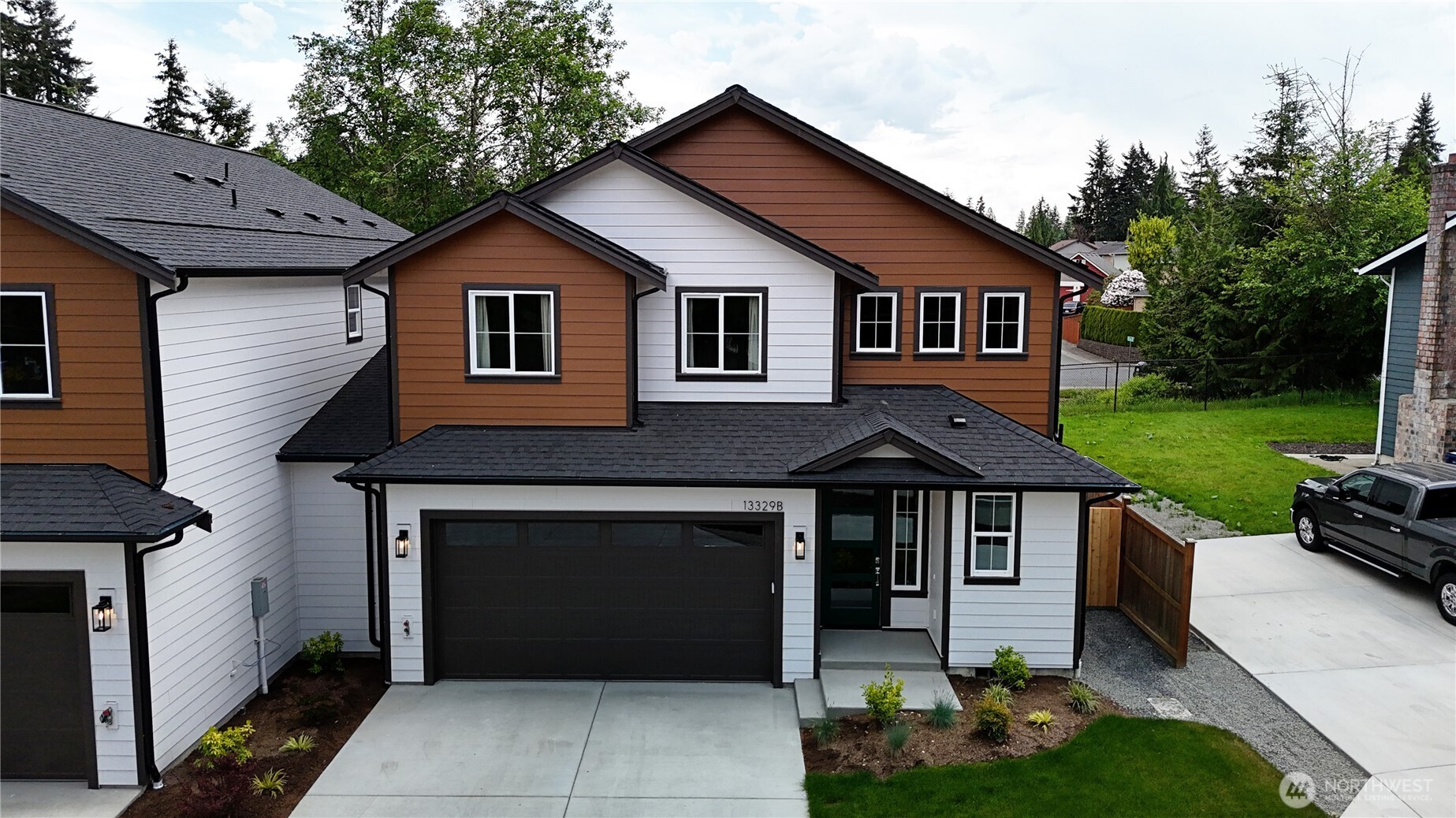 13329 Seattle Hill Road B Property Photo 1