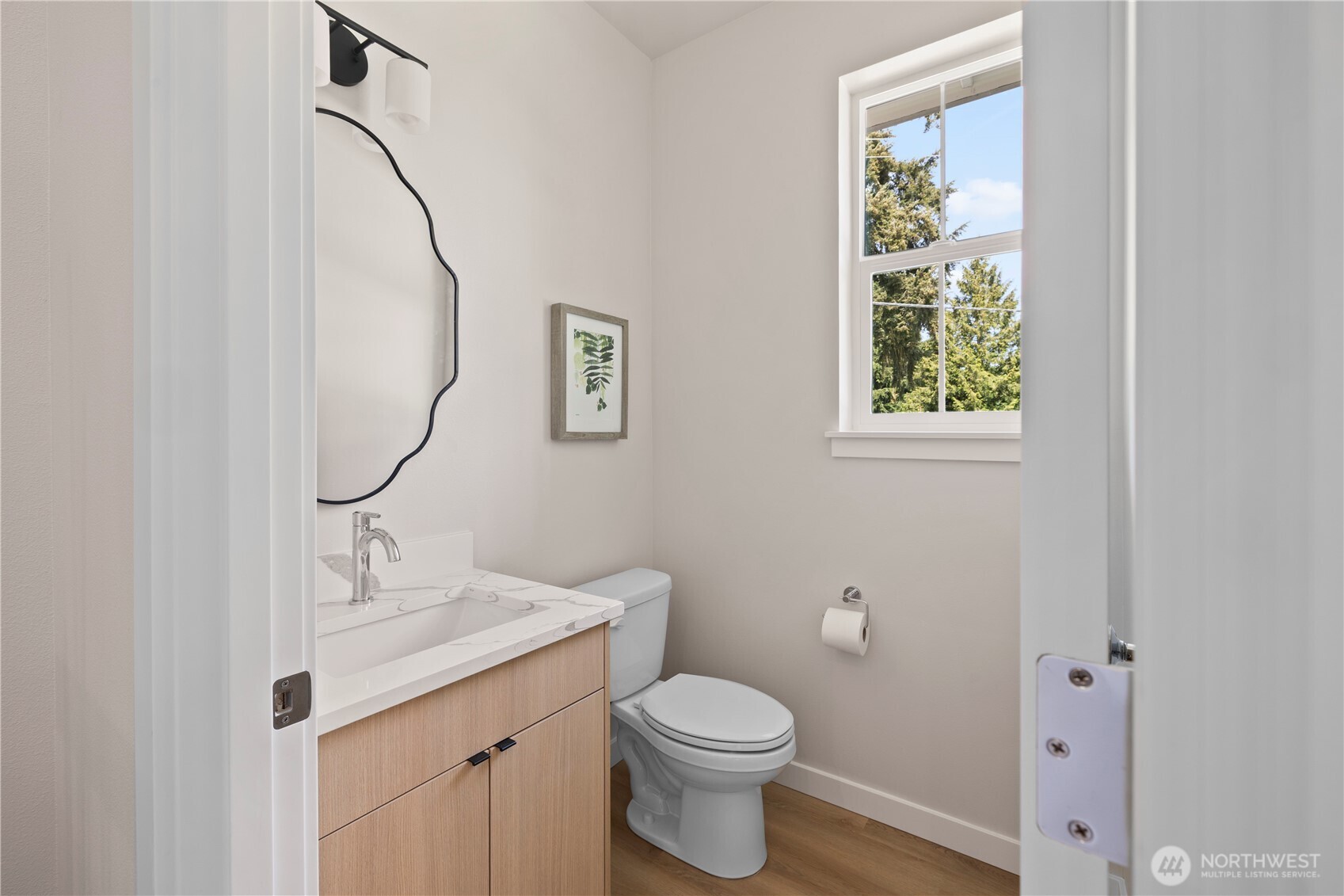 13329 Seattle Hill Road B Property Photo 15