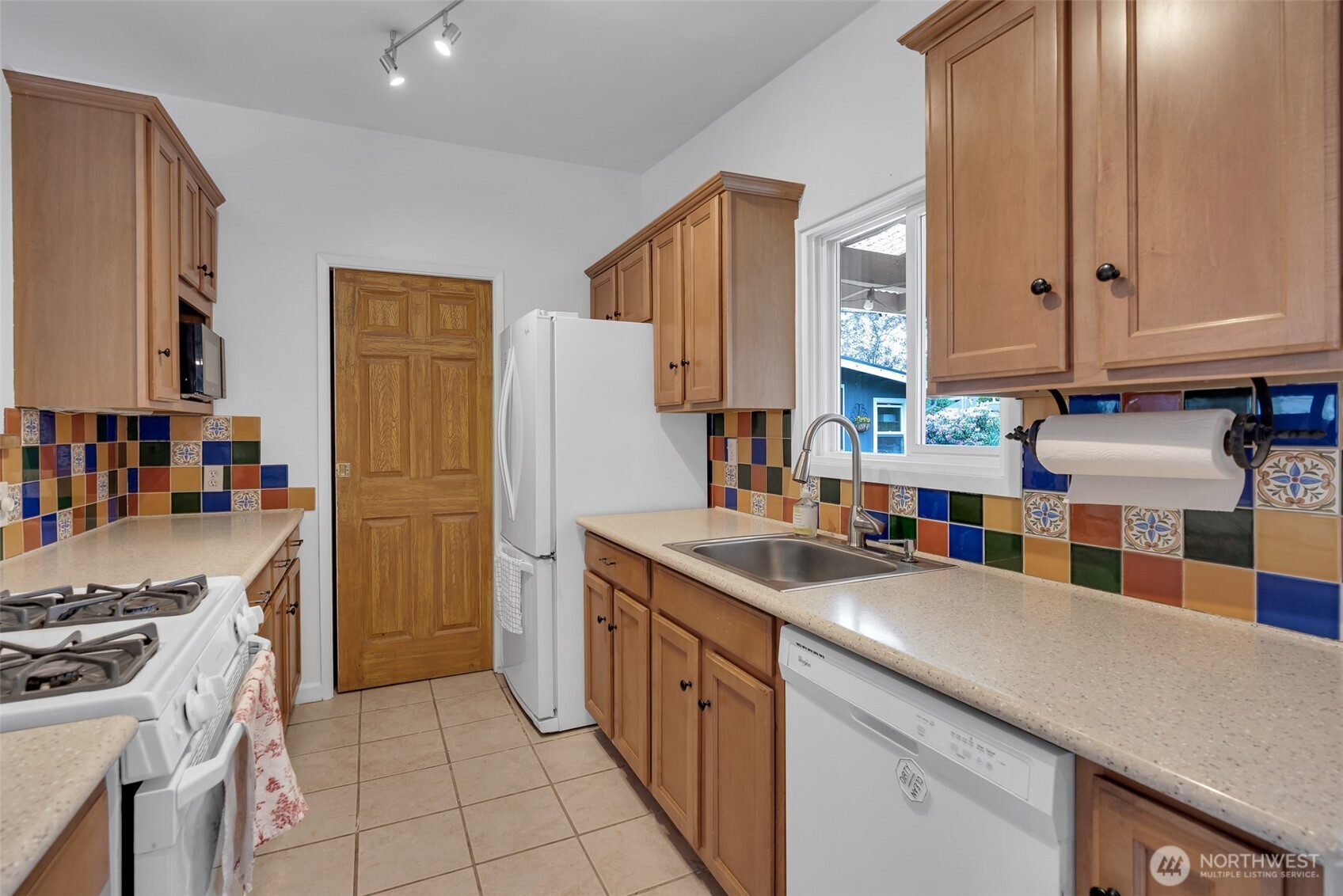 24855 16th Avenue Property Photo 17