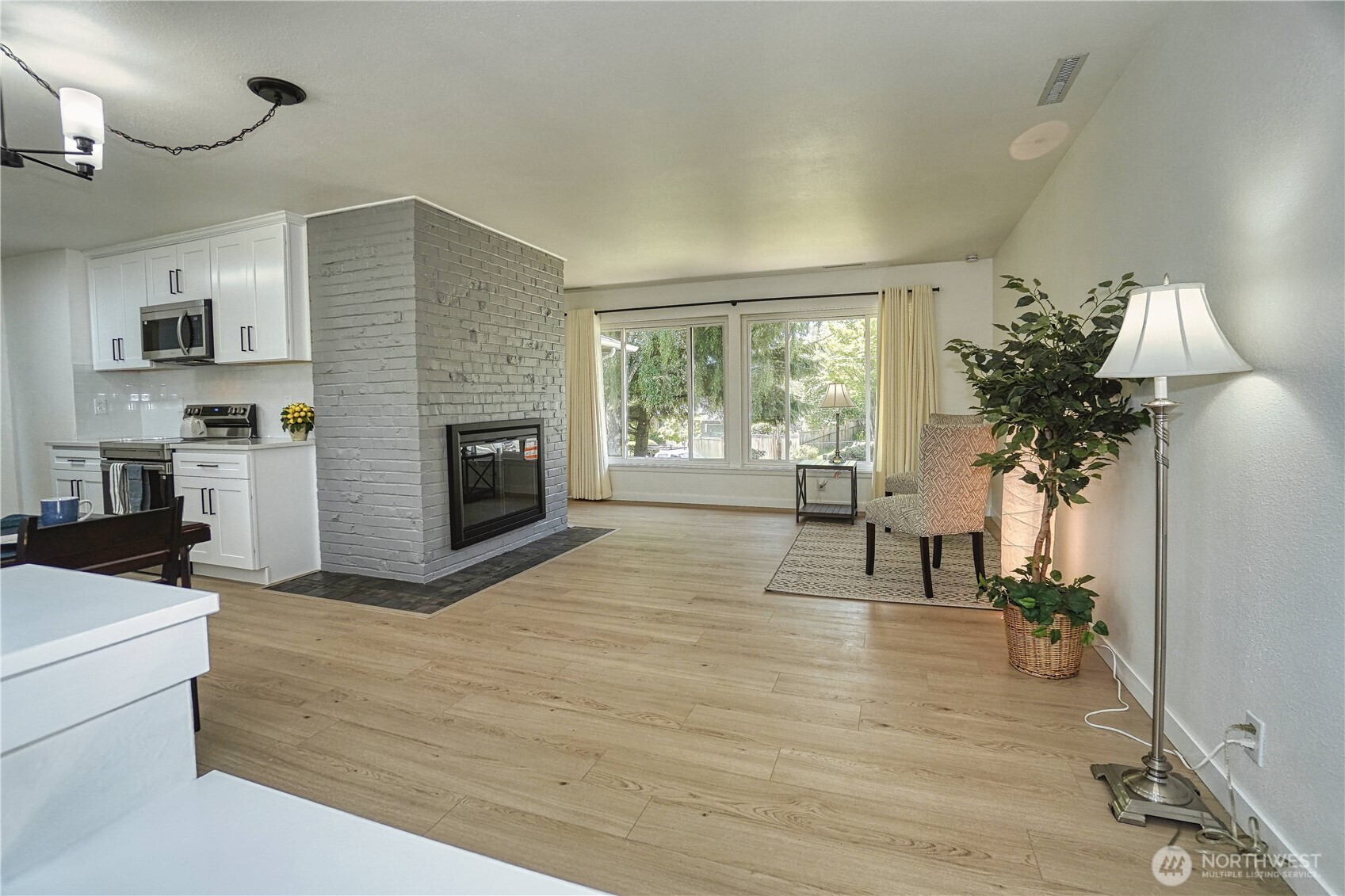 10746 63rd Avenue Property Photo 8