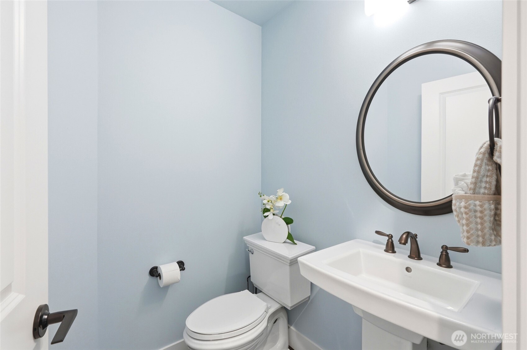 6218 212th Drive Property Photo 17