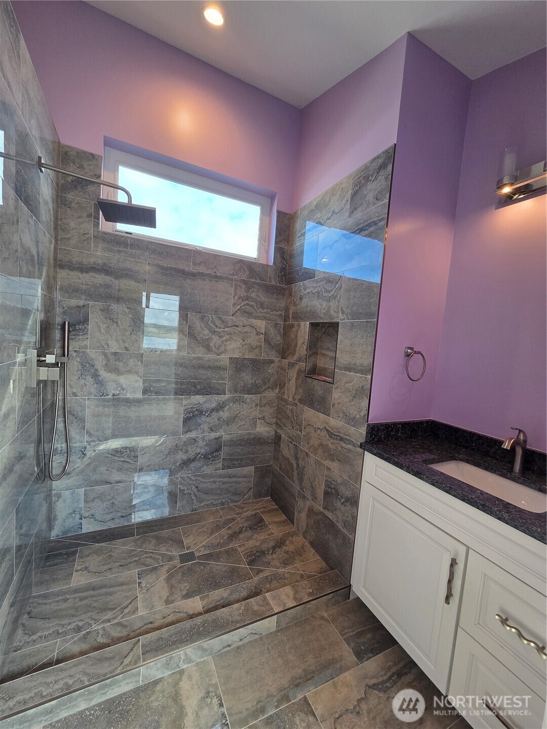 2629 W Beach Road Property Photo 18